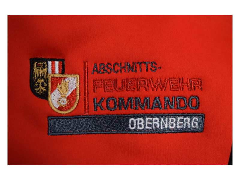 Feuerwehrbekleidung Soft-Shelljacke mit personalisiertem Stick