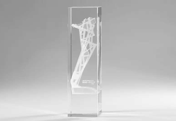 Glasgravur Glasquader mit 3D-Innengravur - Baupreis