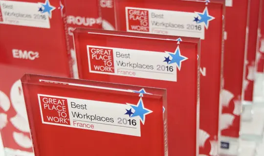 Glas-Trophy Champion mit UV-Druck & Gravur - Great Place to Work