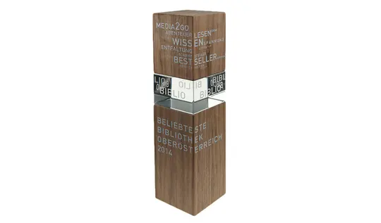 Holz-Glas-Trophäe, bedruckt & graviert - Media2go