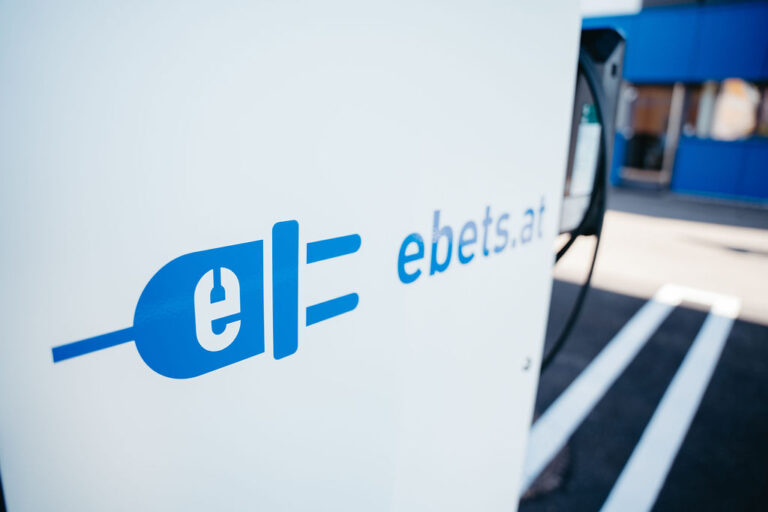 Blog: Energieautark in die Zukunft - Wir laden nicht nur ihre Marke auf - ebets Gmbh